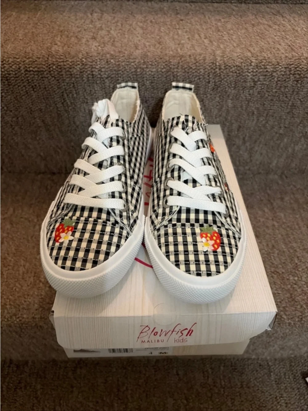 Blowfish Malibu Kids Black Gingham Strawberry Lace-Up Sneakers